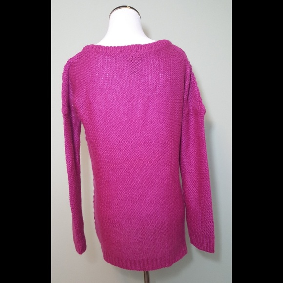 RUE 21 sweater. - Picture 3 of 5